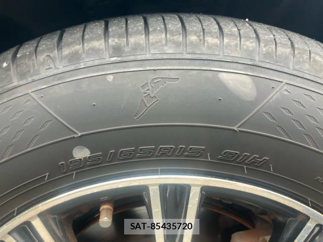 Toyota AURIS 2016-08 7875401-8