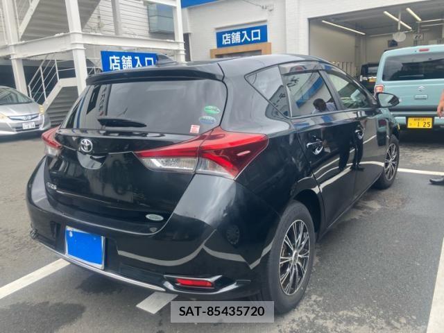 Toyota AURIS 2016-08 7875401-4
