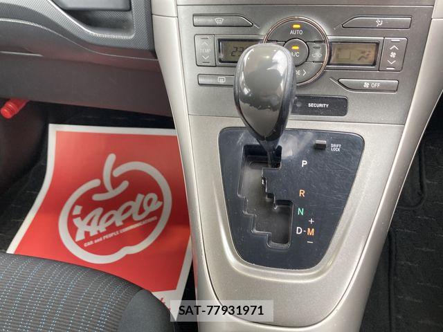 Toyota AURIS 2008-08 7875402-24