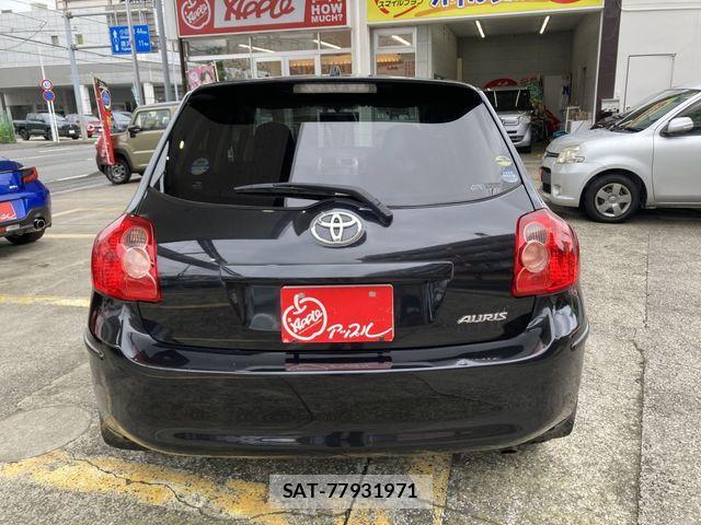 Toyota AURIS 2008-08 7875402-8