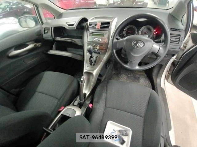 Toyota AURIS 2007-10 7891114-11