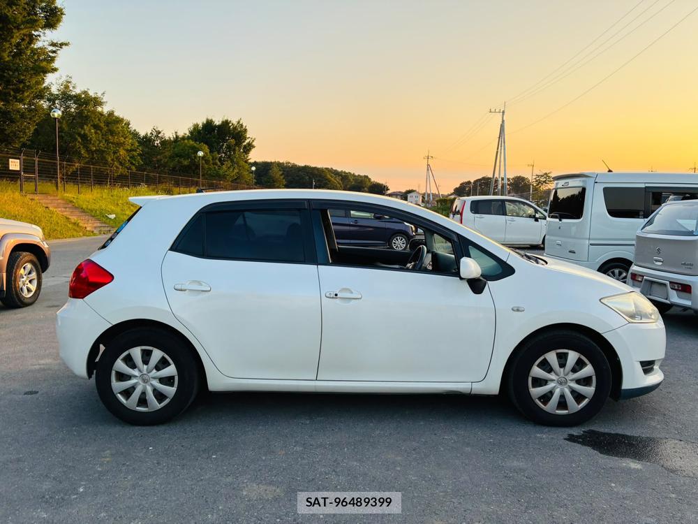Toyota AURIS 2007-10 7891114-5