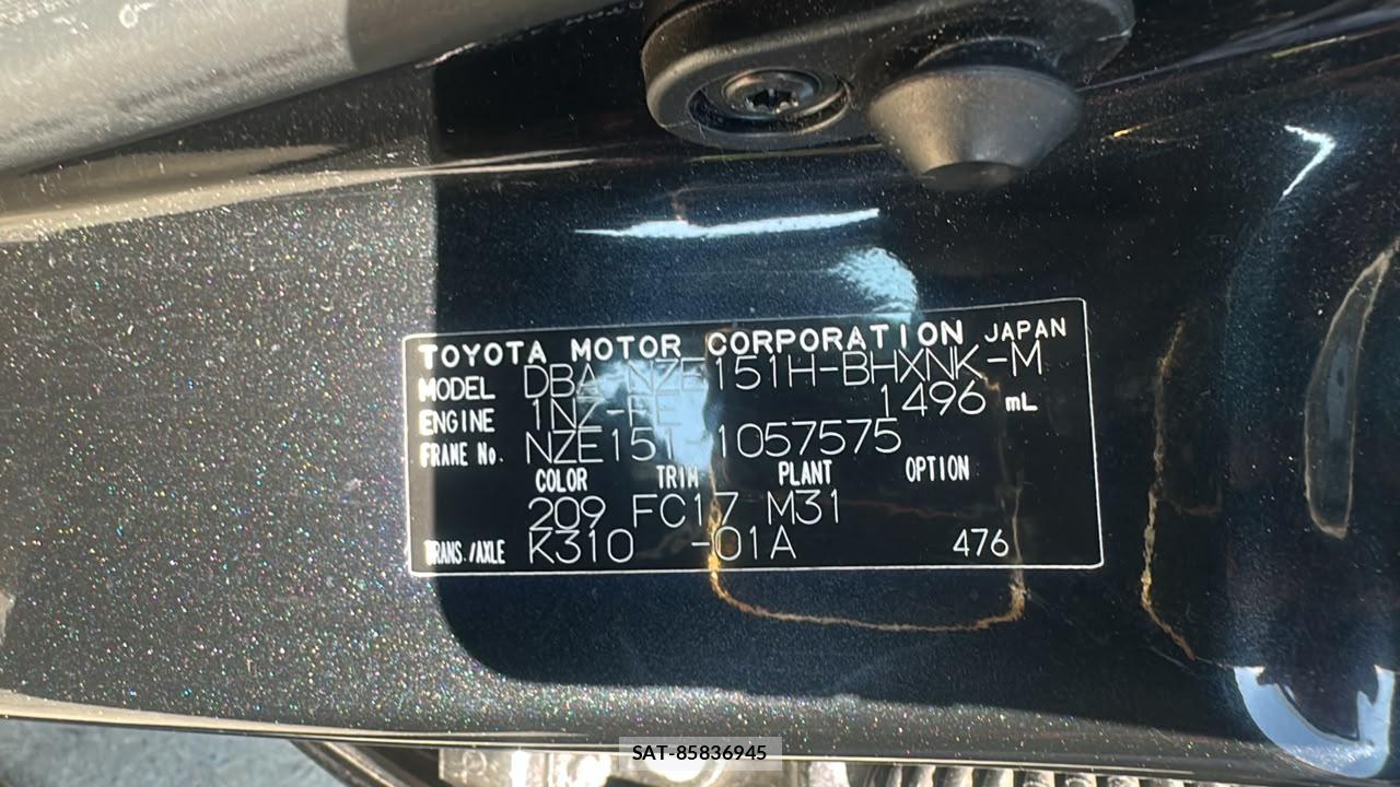 Toyota AURIS 2008-10 7634470-35