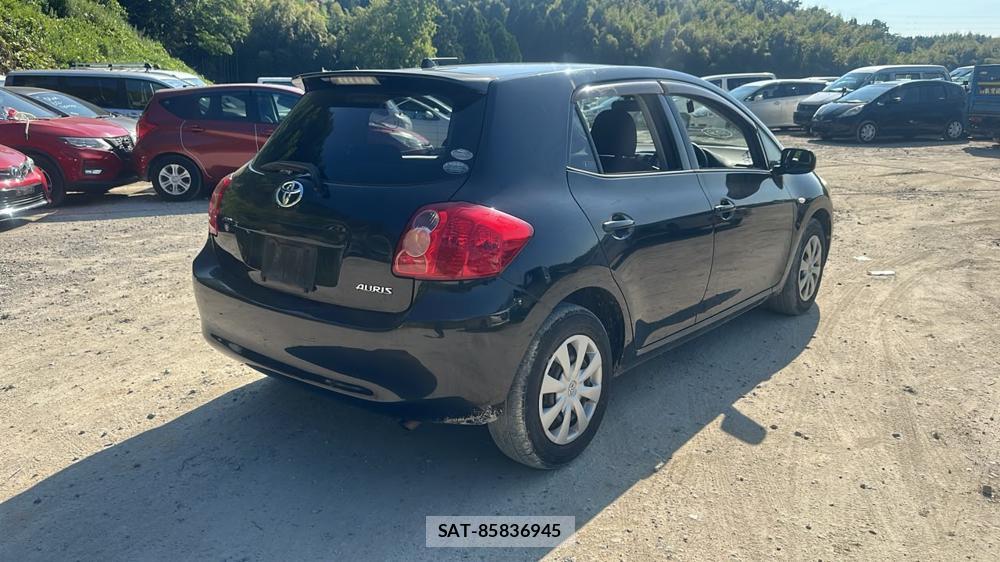 Toyota AURIS 2008-10 7634470-4