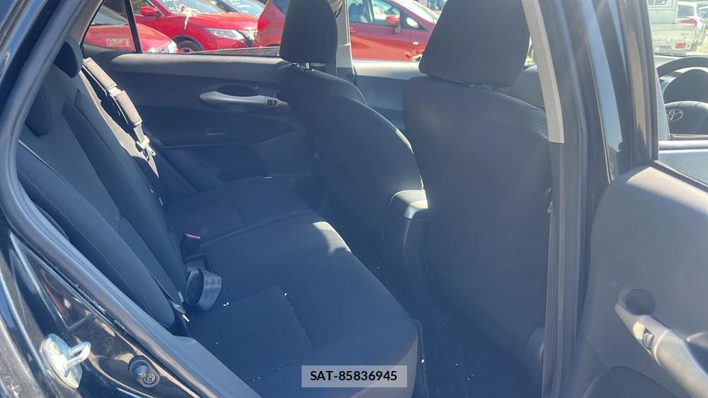 Toyota AURIS 2008-10 7634470-8