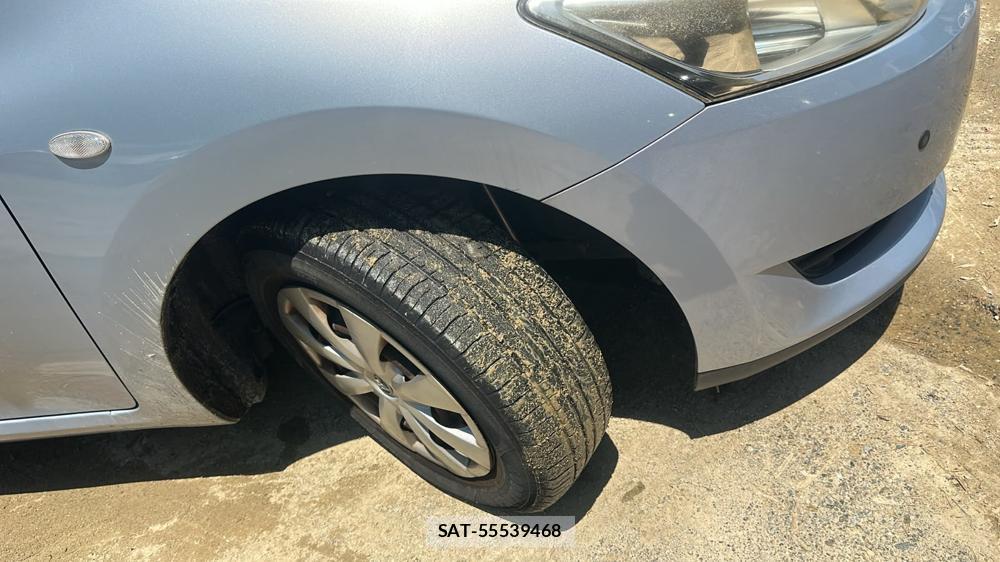 Toyota AURIS 2007-05 7634468-28