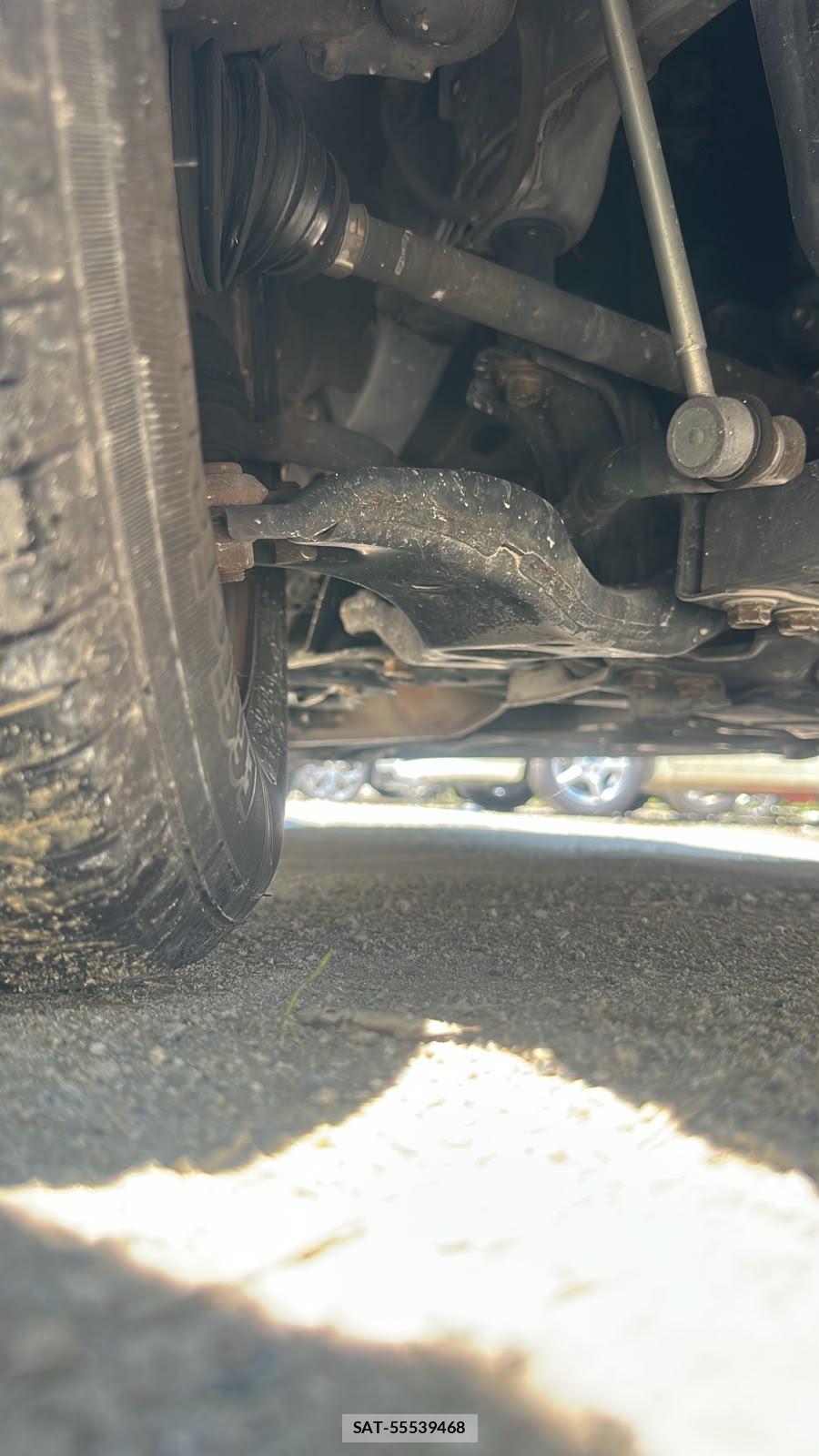Toyota AURIS 2007-05 7634468-29