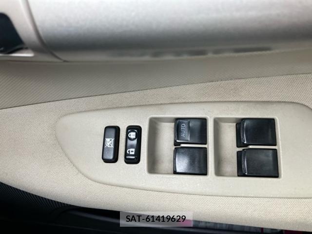 Toyota AURIS 2008-04 7960602-19