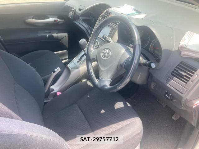 Toyota AURIS 2008-06 7960604-10