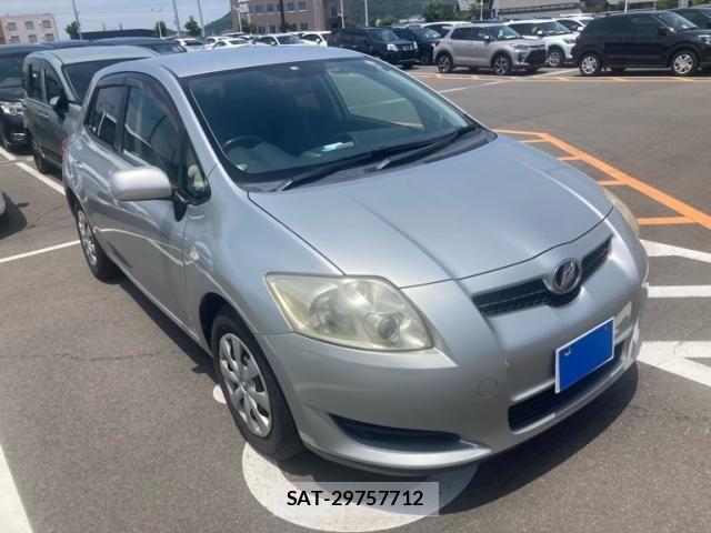 Toyota AURIS 2008-06 7960604-1