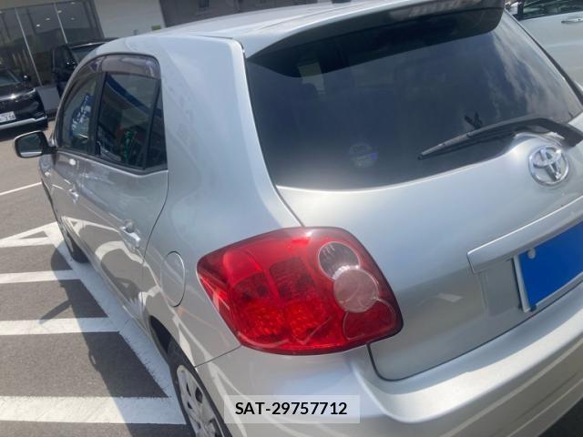Toyota AURIS 2008-06 7960604-5