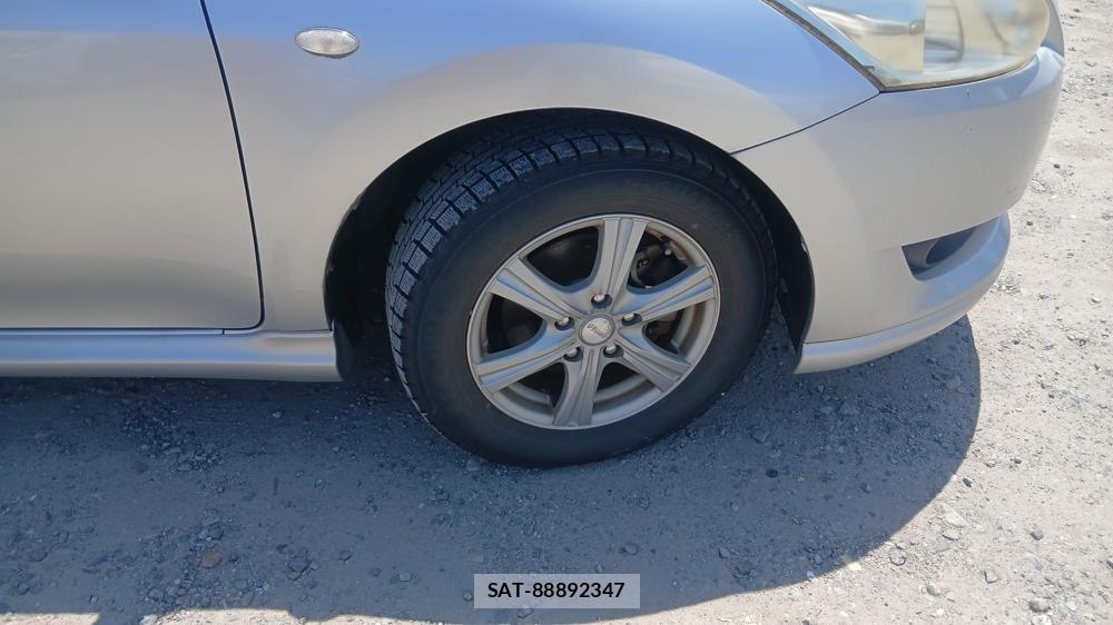 Toyota AURIS 2009-09 7496371-27