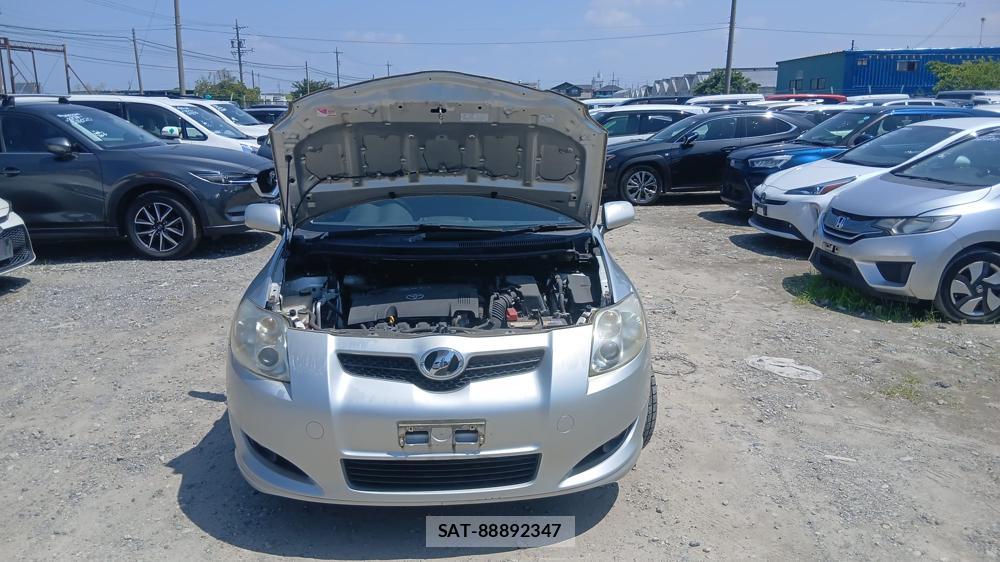 Toyota AURIS 2009-09 7496371-30