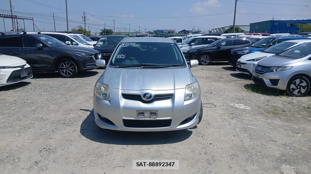 Toyota AURIS 2009-09 7496371-7