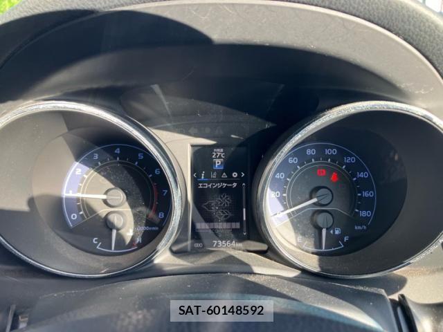Toyota AURIS 2015-07 7978577-20