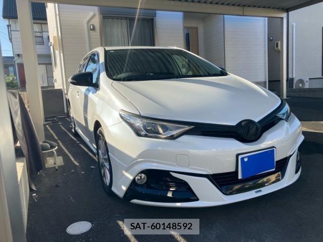Toyota AURIS 2015-07 7978577-2