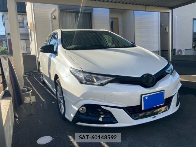 Toyota AURIS 2015-07 7978577-3