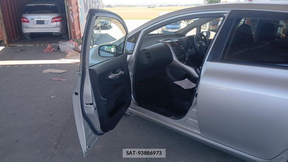 Toyota AURIS 2007-06 7605439-10