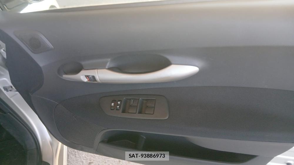 Toyota AURIS 2007-06 7605439-18
