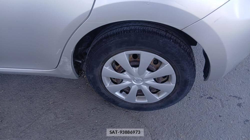 Toyota AURIS 2007-06 7605439-29