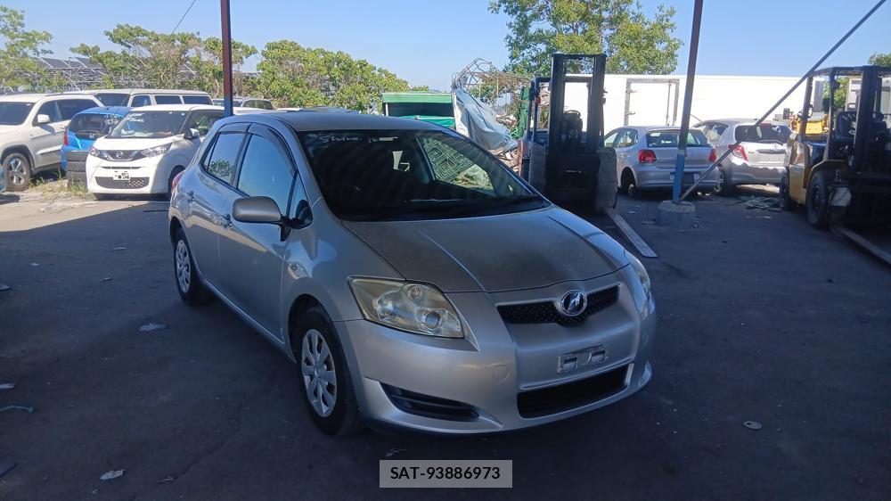 Toyota AURIS 2007-06 7605439-6
