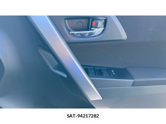 Toyota AURIS 2014-01 8034510-8