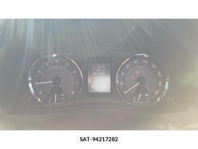 Toyota AURIS 2014-01 8034510-12