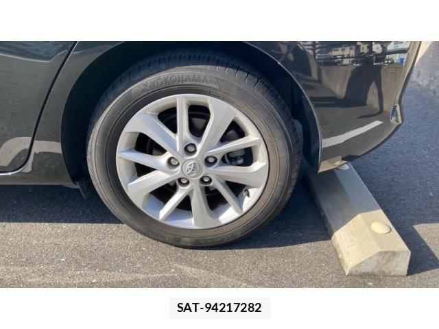 Toyota AURIS 2014-01 8034510-4