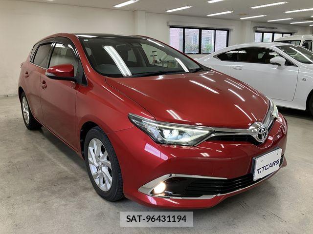 Toyota AURIS 2016-05 8034509-17