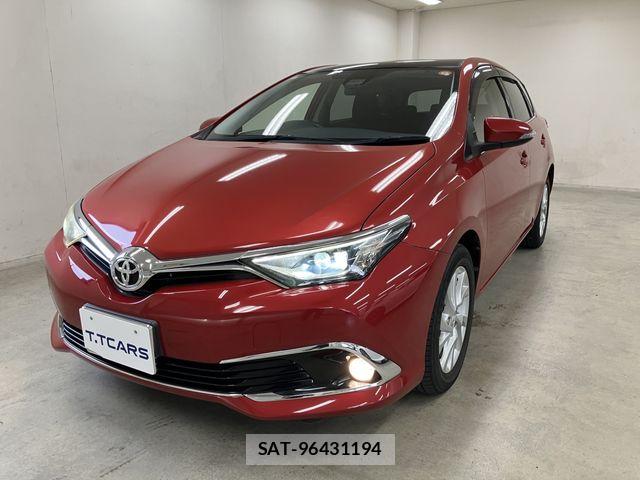 Toyota AURIS 2016-05 8034509-18
