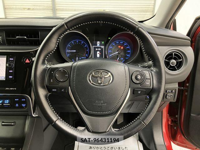 Toyota AURIS 2016-05 8034509-25