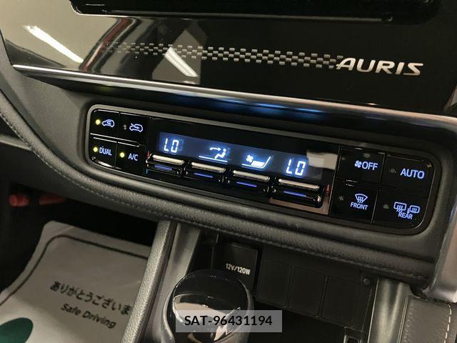 Toyota AURIS 2016-05 8034509-26