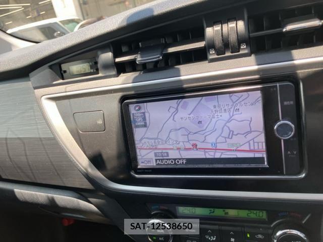 Toyota AURIS 2013-07 8072954-17