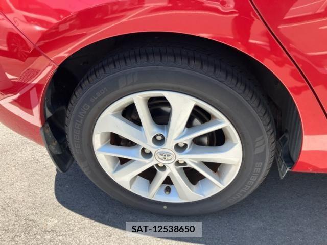 Toyota AURIS 2013-07 8072954-6