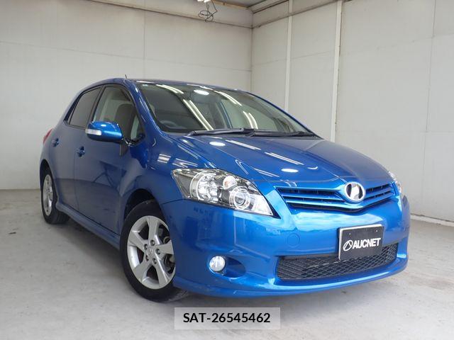Toyota AURIS 2010-06 8072952-0