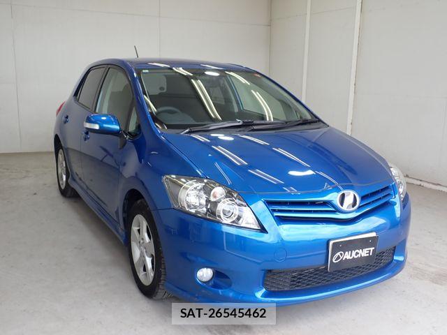Toyota AURIS 2010-06 8072952-3