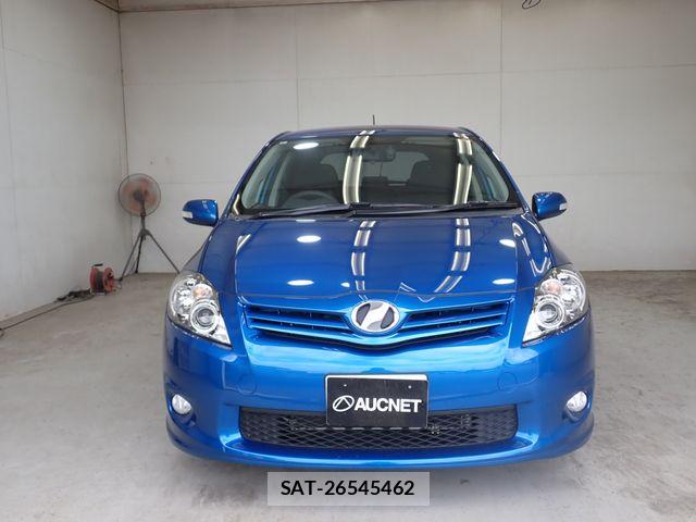 Toyota AURIS 2010-06 8072952-5