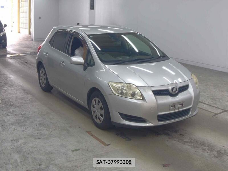 Toyota AURIS 2009-01 8083209-0