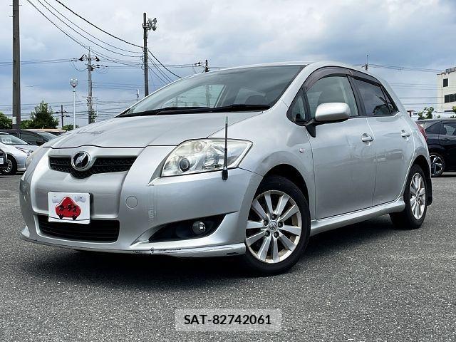 Toyota AURIS 2009-07 8098103-0