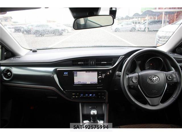 Toyota AURIS 2016-09 8098100-18