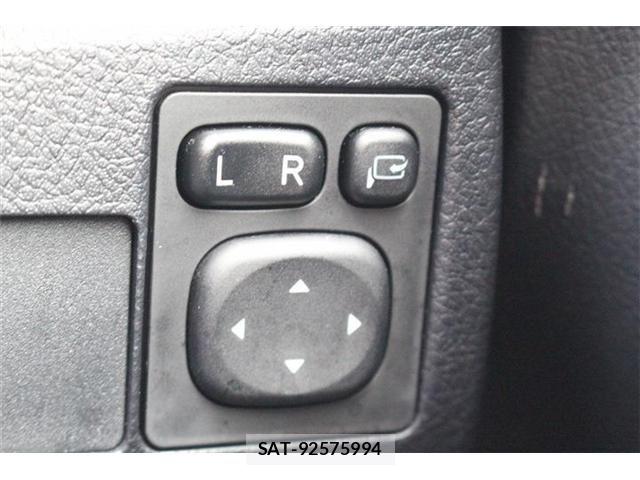 Toyota AURIS 2016-09 8098100-23