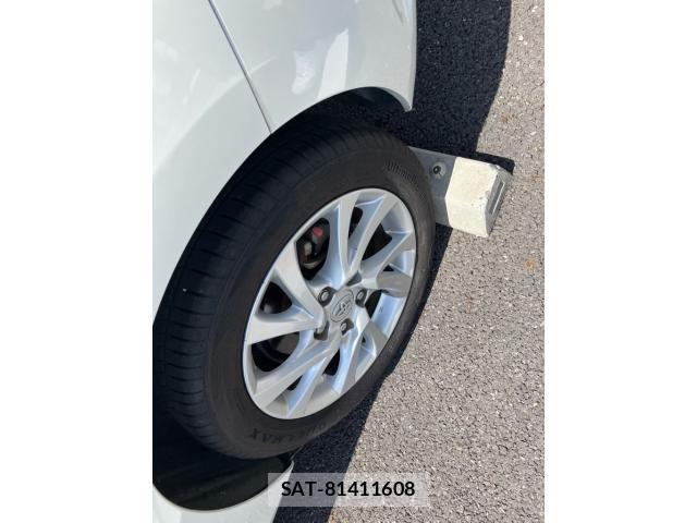 Toyota AURIS 2016-02 8098099-14