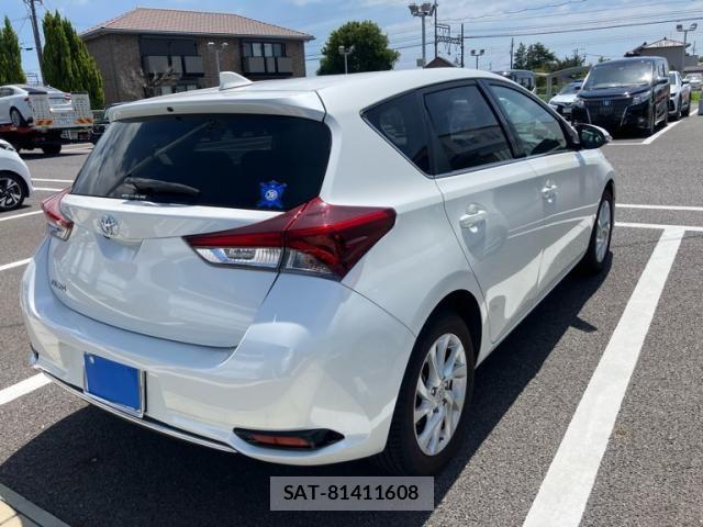 Toyota AURIS 2016-02 8098099-2