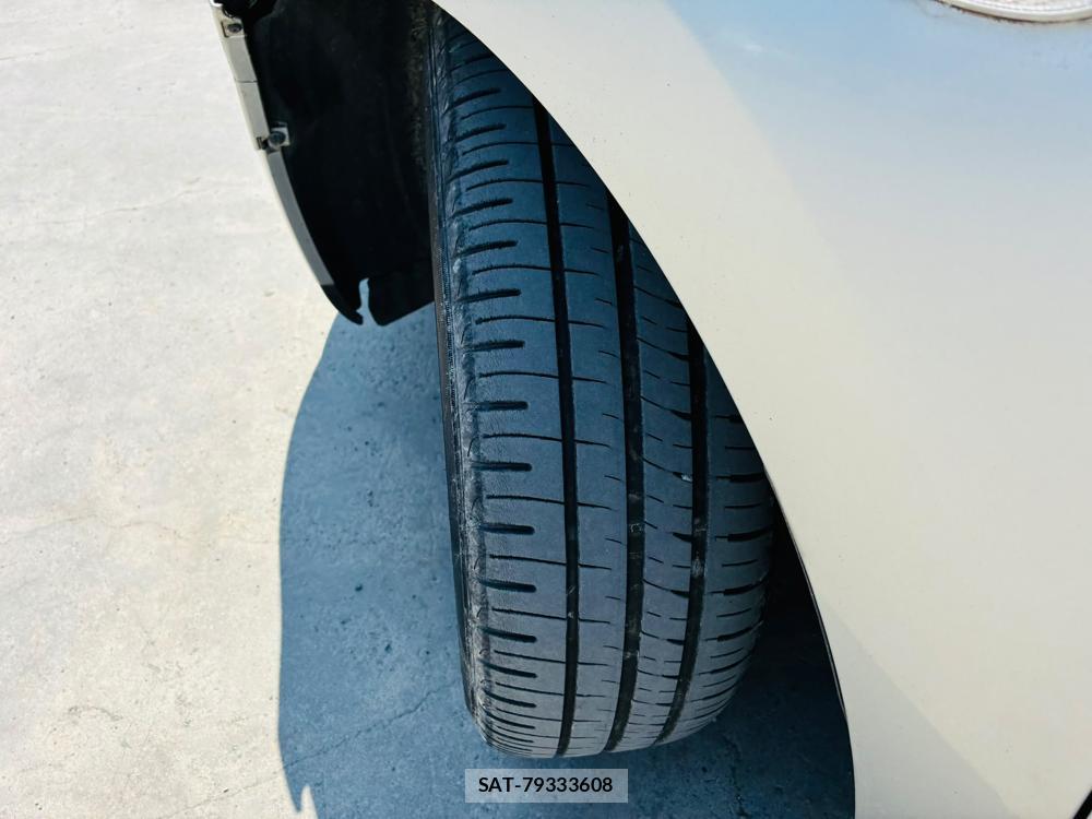 Toyota AURIS 2007-05 7933415-27