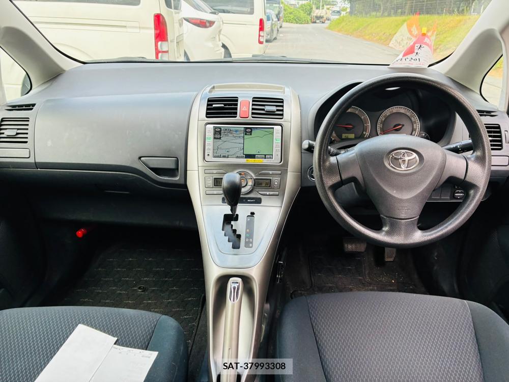 Toyota AURIS 2009-01 8083209-12