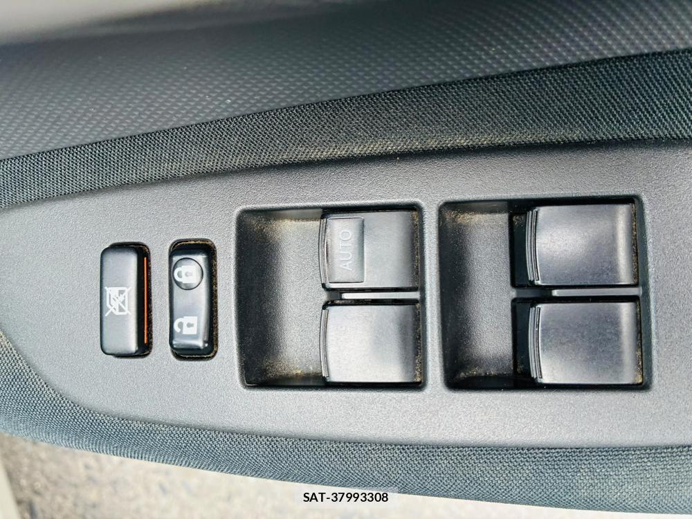 Toyota AURIS 2009-01 8083209-20