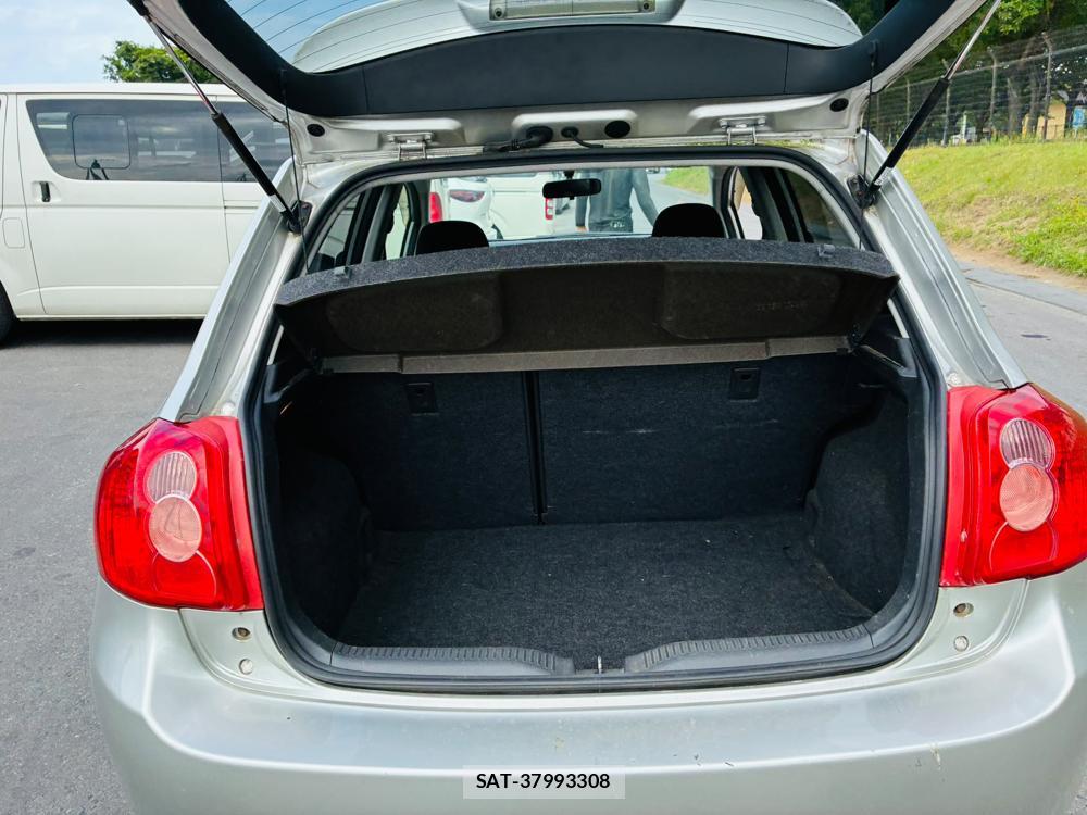 Toyota AURIS 2009-01 8083209-24