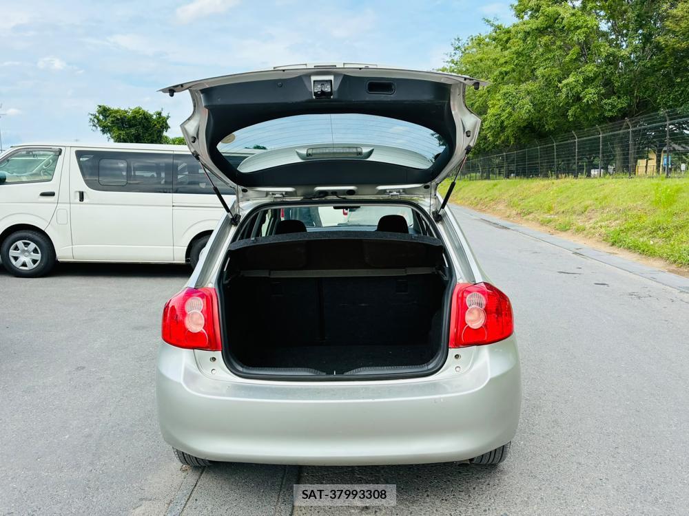 Toyota AURIS 2009-01 8083209-25