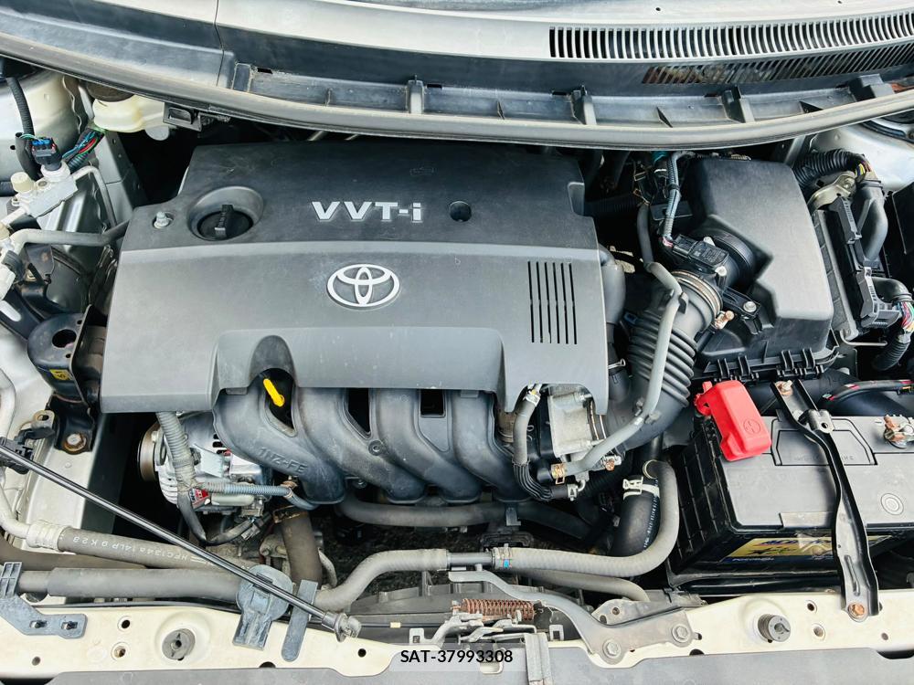 Toyota AURIS 2009-01 8083209-37