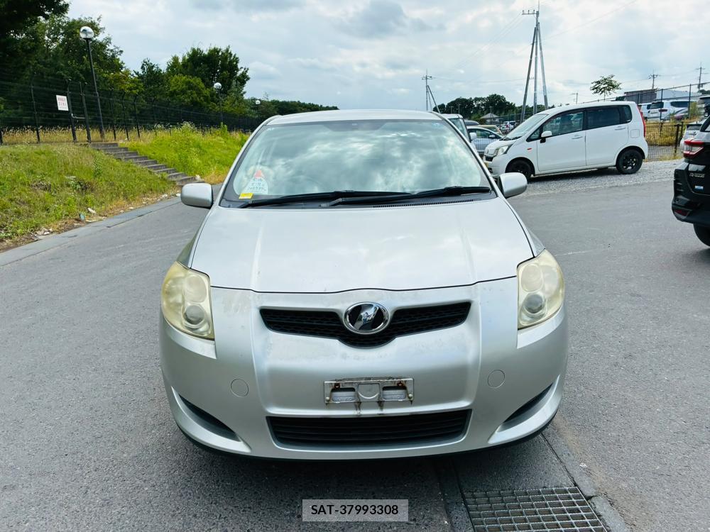 Toyota AURIS 2009-01 8083209-7